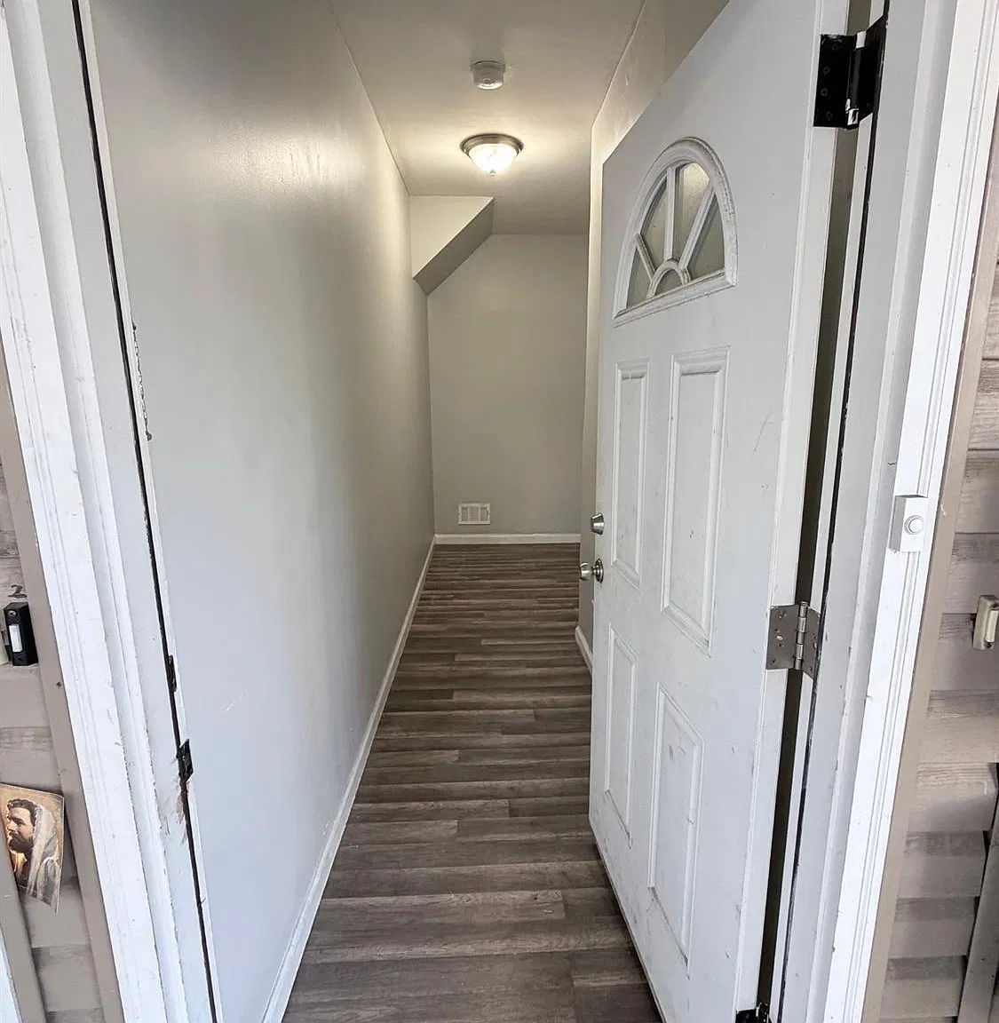 260 Amherst St — Photo 3
