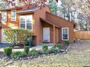 213 Thimbleberry Rd, Malta, NY 12020