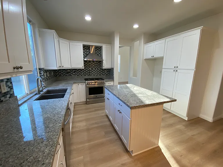 14173 Poppy View Ct — Photo 10