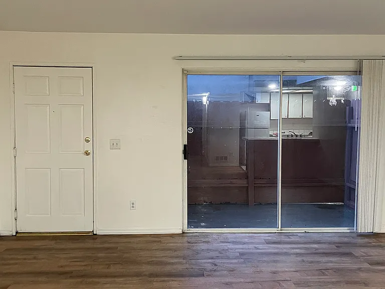 6415 Garvanza Ave — Photo 13