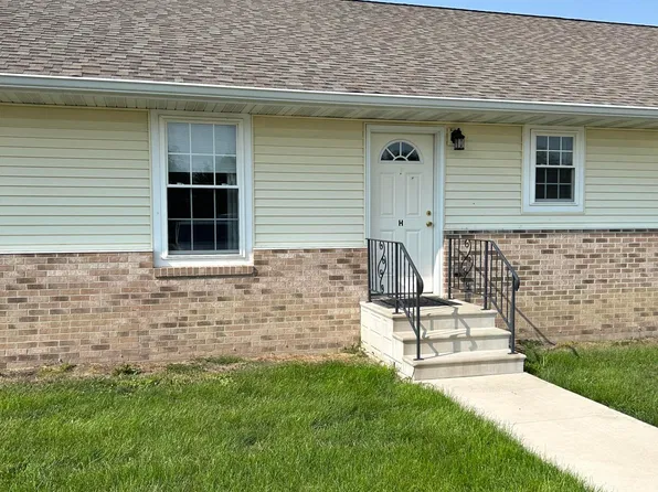 126 Bannon Dr, Dwight, IL