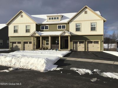 10 Essex Street, Malta, NY, 12020