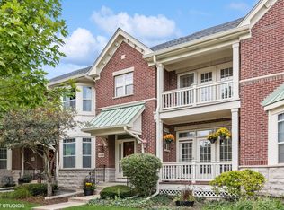 2468 Violet St, Glenview, IL 60026