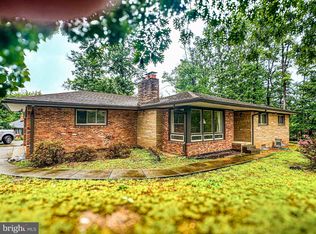 7041 Cindy Ln, Annandale, VA 22003