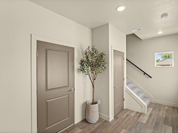 3rd image of 7221 S Ramanee Dr E