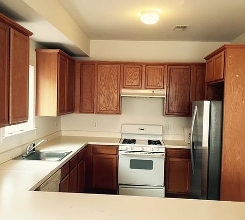 2nd image of 280 Johnston Ave #2