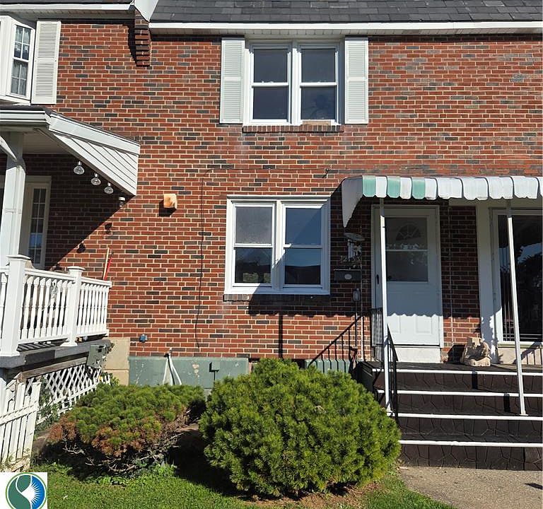 1st image of 2133 S Lumber St