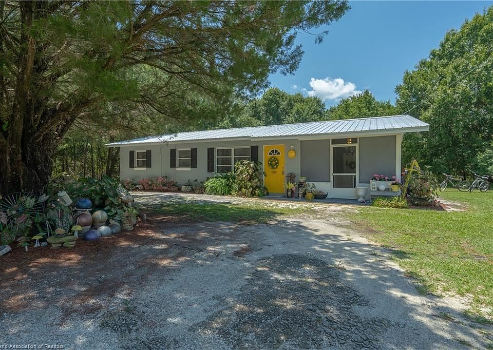 1st image of 1853 Grey Oak Ln