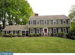 2 Rabbit Run Rd, Malvern, PA 19355