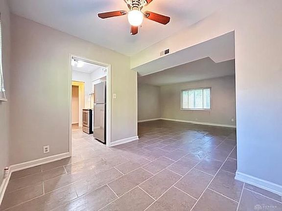5th image of 2358 S Patterson Blvd #5