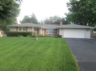 2853 Cascade Dr, Rockford, IL 61109