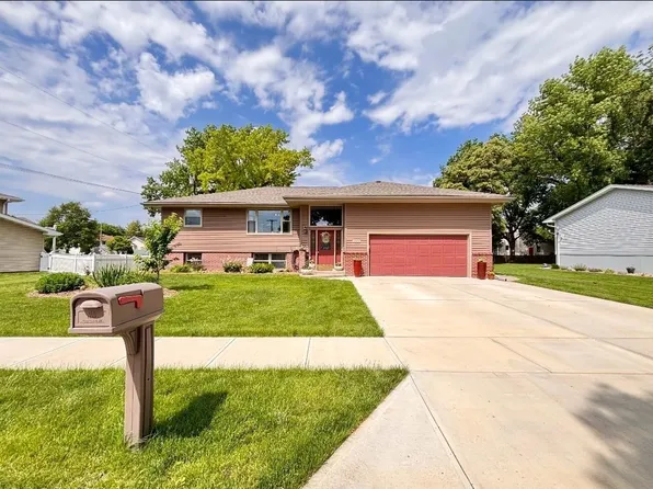 3064 31st Ave, Columbus, NE 68601