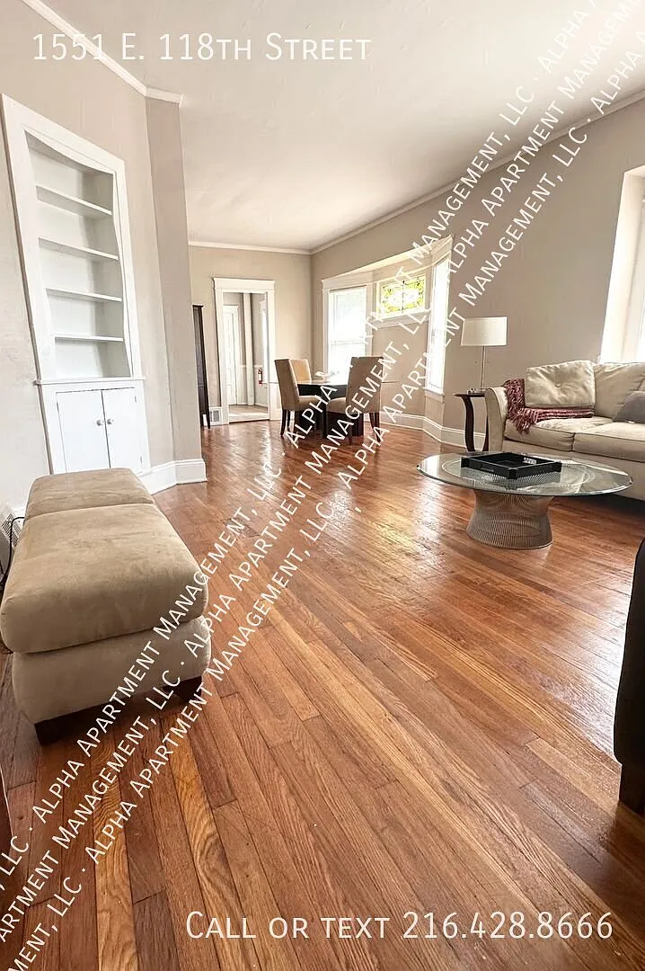 1551 E. 118th St — Photo 3