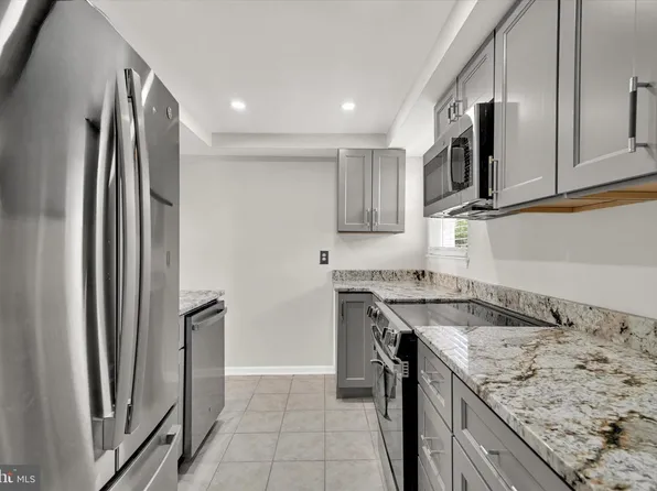 10067 Campus Way S Unit 91, Upper Marlboro, MD 20774