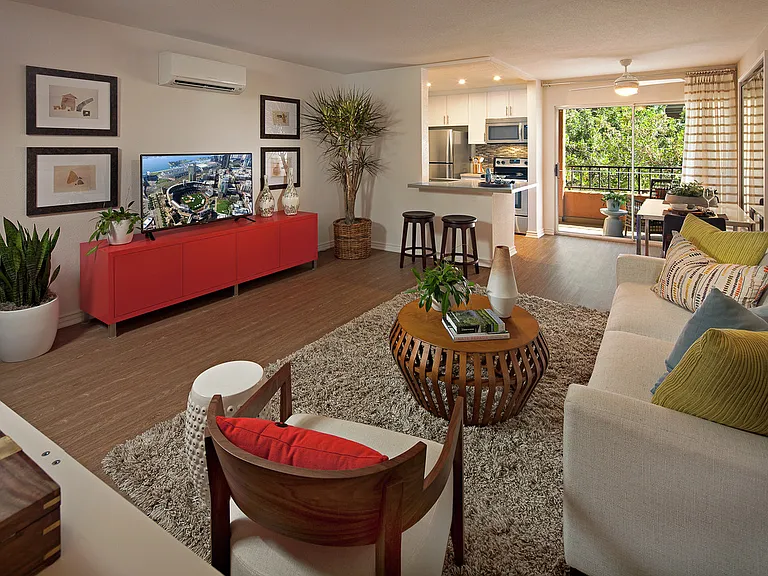 Harborview Apartment Homes — Photo 9