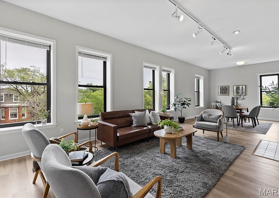 1st image of 4256 Maryland Ave Unit 3E
