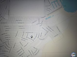 870 Montgomery Ave, Thermal, CA 92274