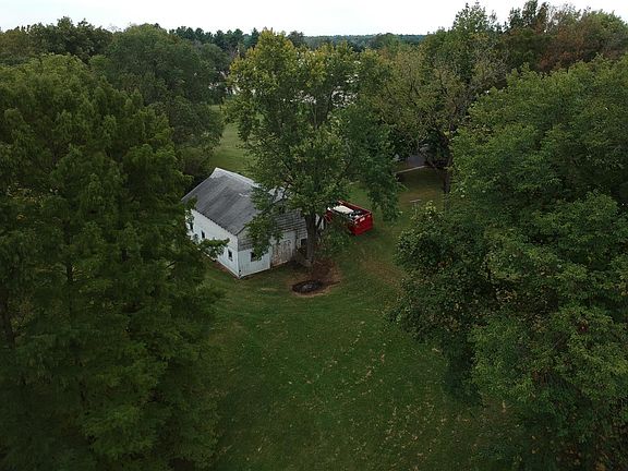 4th image of 4889 Humbert Rd