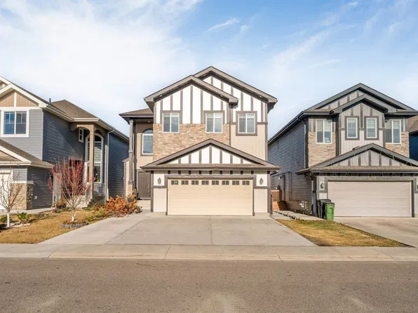 2512 13th Ave NW, Edmonton, AB T6T 2J9