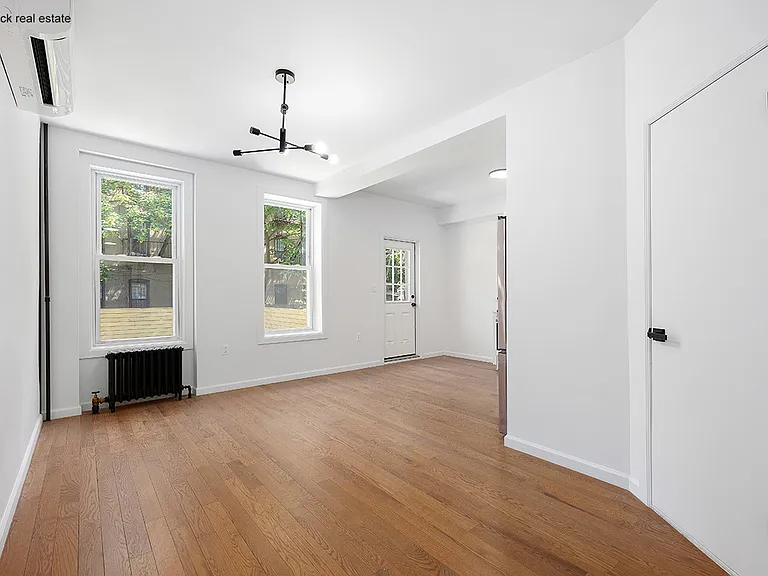 1730 Stanhope St #GF — Photo 5