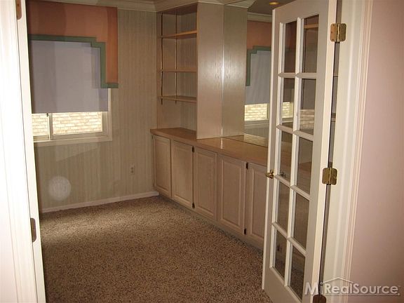 4th image of 7232 Copper Creek Dr