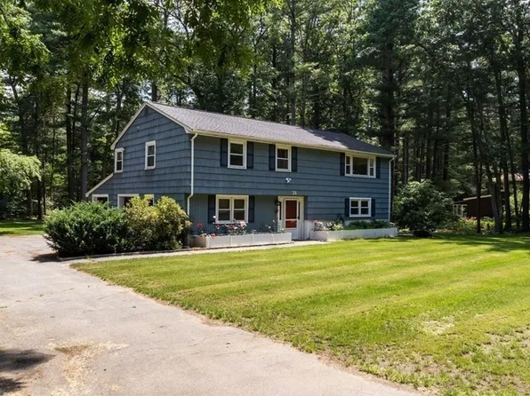 31 Moose Hill St, Sharon, MA 02067