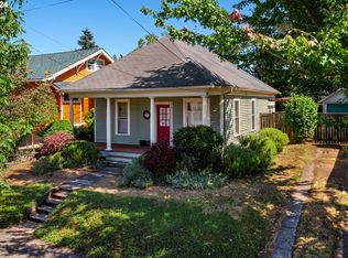 9617 N Willamette Blvd, Portland, OR 97203