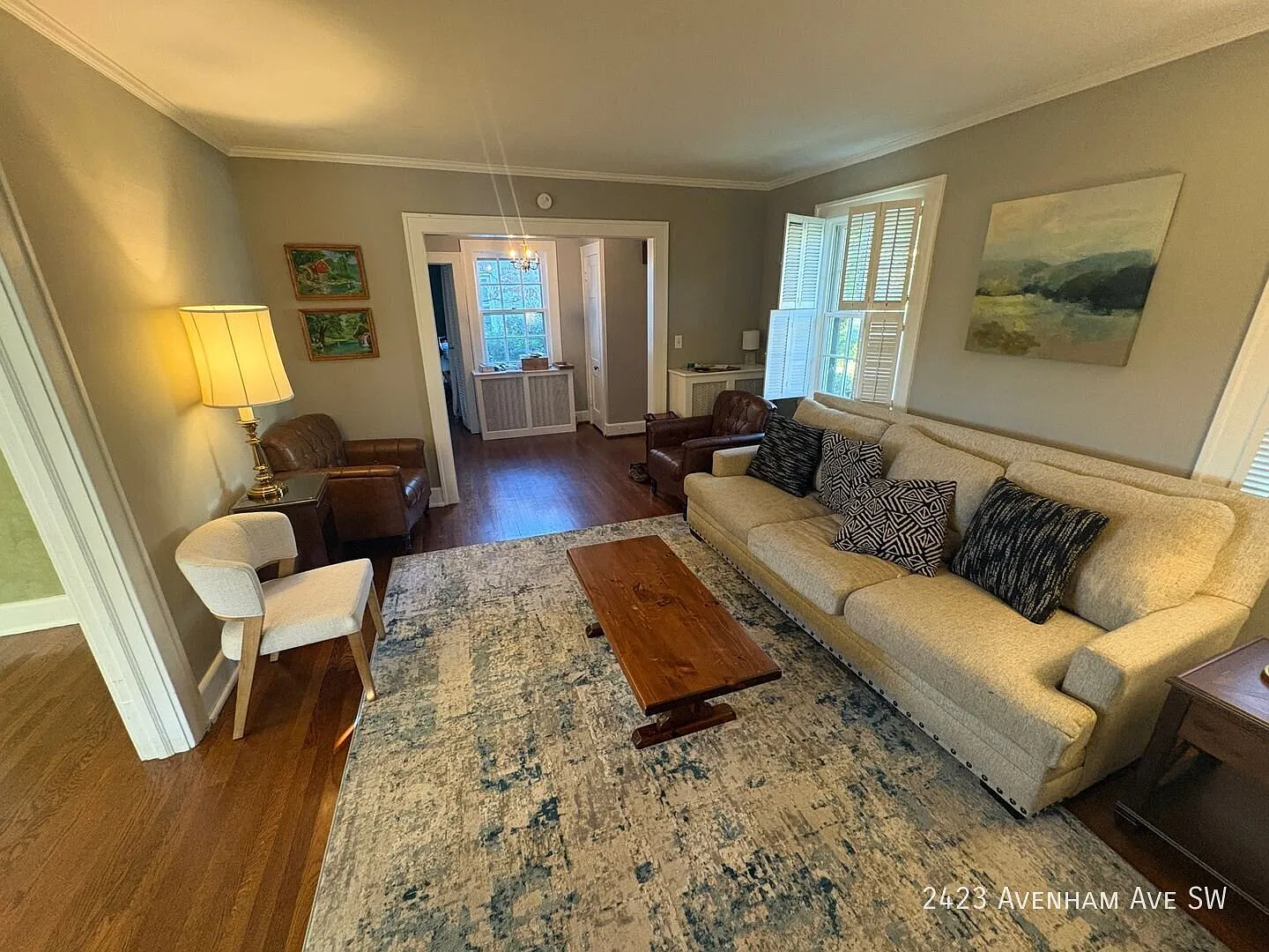 Spacious Home with Hardwood Floors, Finished Basement & Side Porch! South Roanoke! — Photo 4