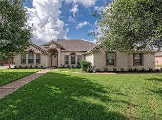 310 S Cedar Ridge Cir, Robinson, TX 76706