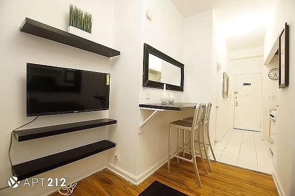 1st image of 324 E 14th St APT 2B