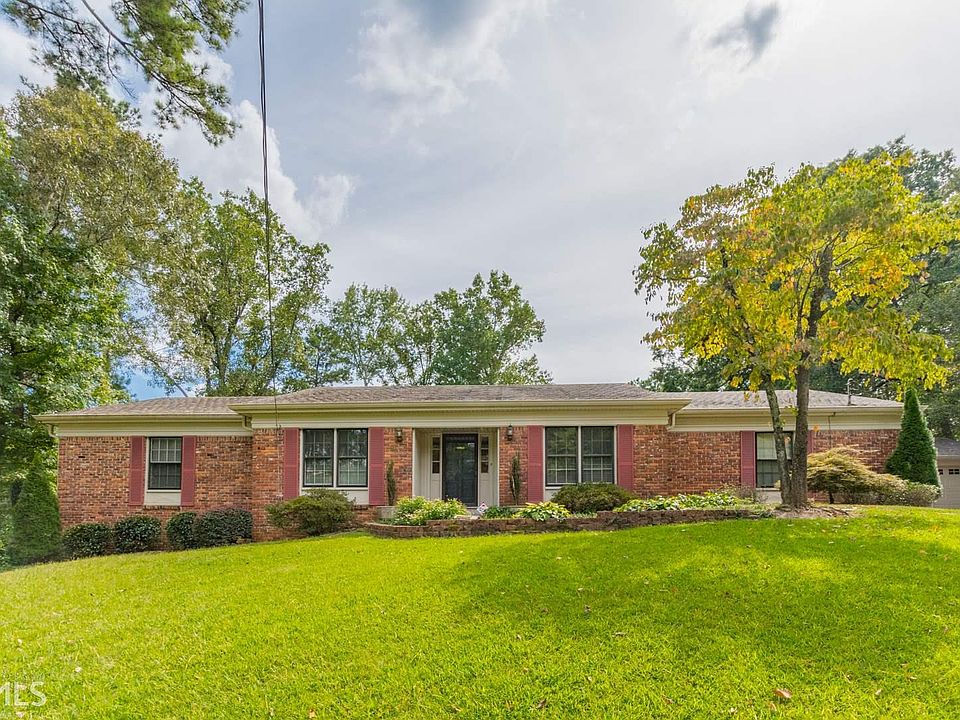 1st image of 2517 Lake Flair Ct NE