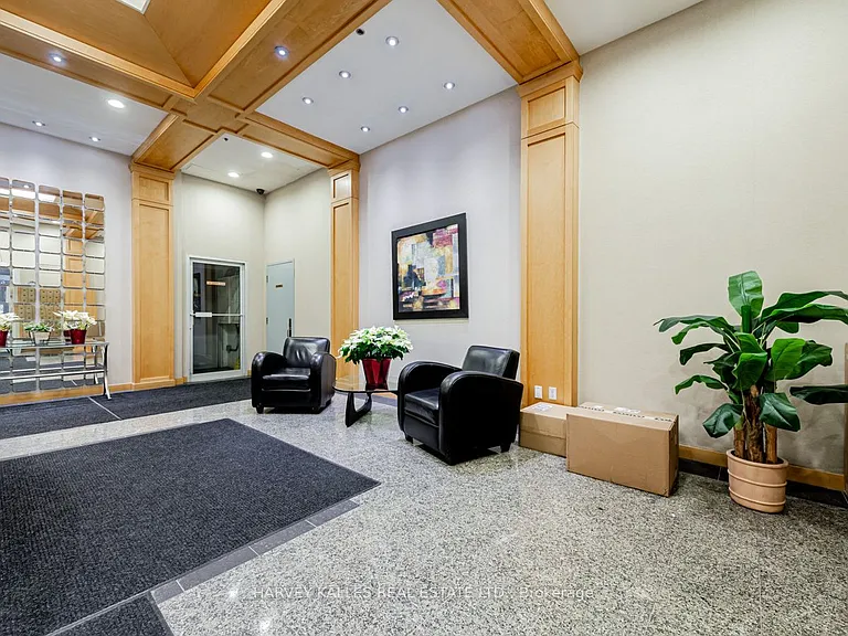 43 Eglinton Ave E #1101 — Photo 2