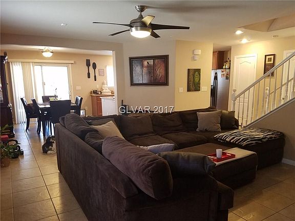 2nd image of 16 Harbor Pines Ct