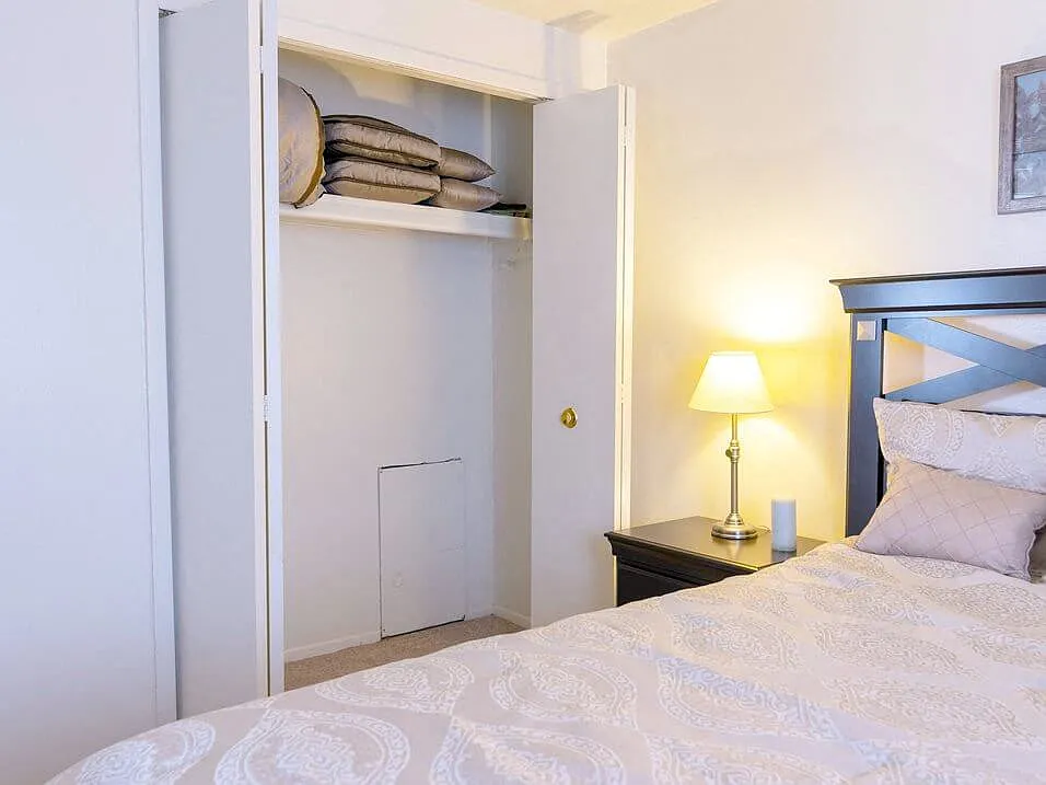 Gateway Townhomes — Photo 3