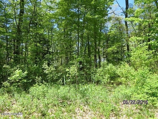 1st image of 3084 Red Oak Dr #14