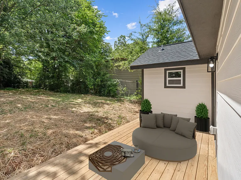 149 Edwards St NW — Photo 28
