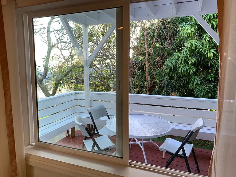 Mariposa Dr — Photo 13