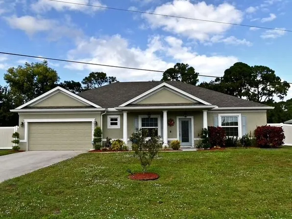 5111 NW Newark Lane, Port St Lucie, FL 34983