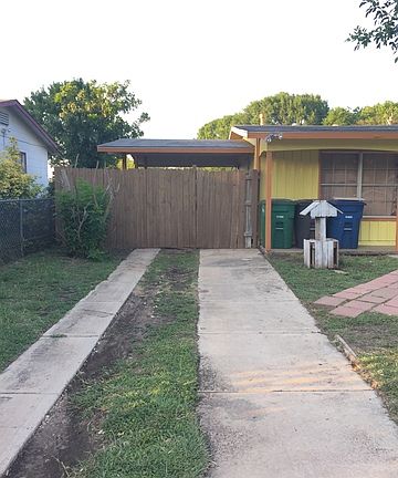 3rd image of 115 Westmont Dr