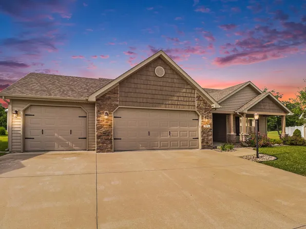 3876 Mandy Ct, Warsaw, IN 46582