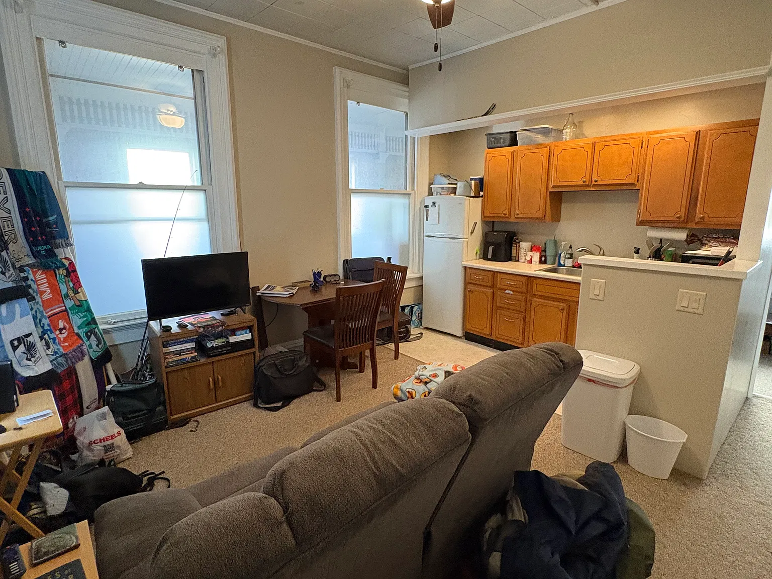 358 Johnson St — Photo 3
