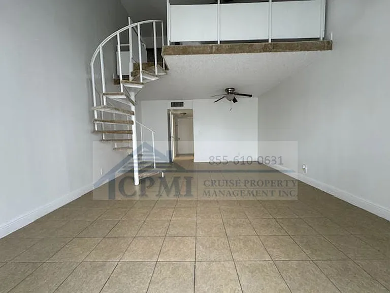 2930 Forest Hills Blvd — Photo 35