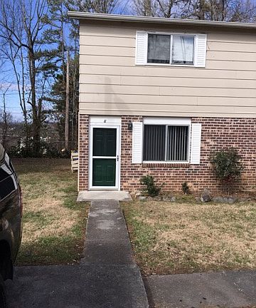 2nd image of 2708 Bridalwood Dr APT E