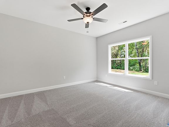 5th image of 3707 Jaguar Way NW