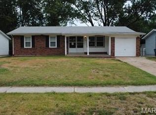 1095 Central Pkwy, Florissant, MO