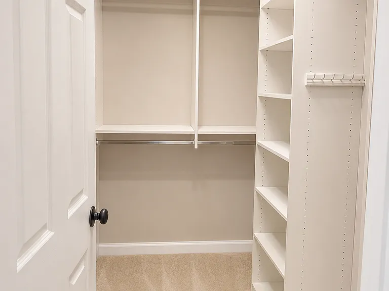 Riva Ridge Ct — Photo 20