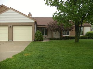 2035 Eastcastle Dr SE, Grand Rapids, MI 49508