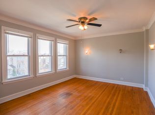 4932 W Belle Plaine Ave #3A, Chicago, IL 60641