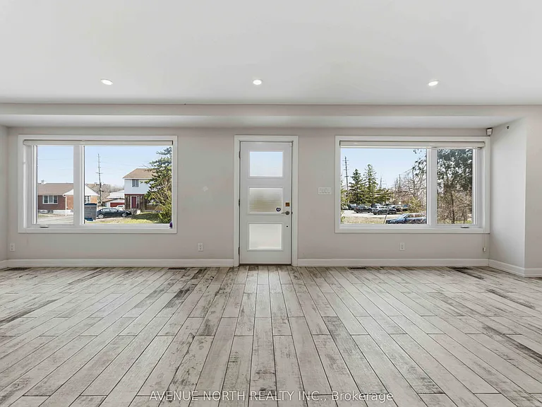 2676 Ayers Ave — Photo 3