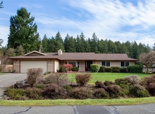 3932 Foxhall Dr NE, Olympia, WA 98516